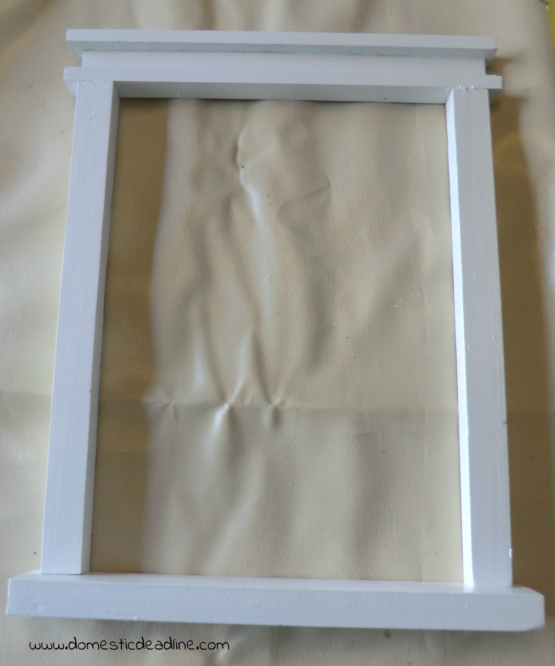 window screen earring holder