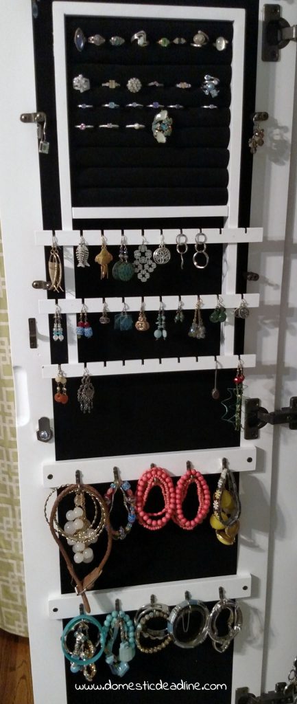 How to Organize Jewelry