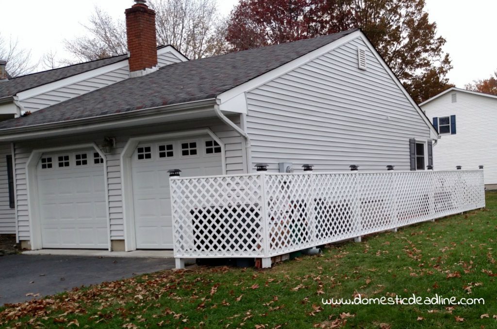 DIY Outdoor Trash Can Storage Corral - Domestic Deadline