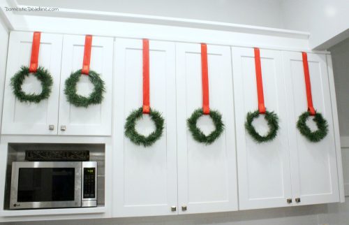 DIY Dollar Store Mini Wreaths - Modern Farmhouse Christmas - Domestic Deadline