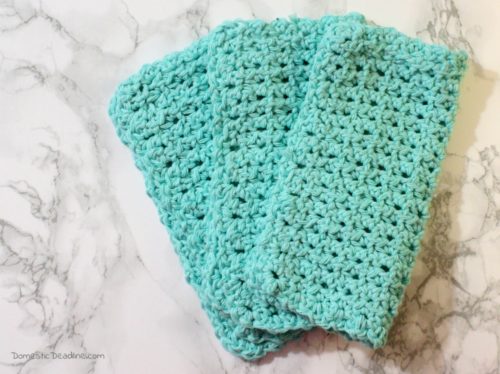 Quick crocheted dishcloths - a mush have for any kitchen - Domestic Deadline