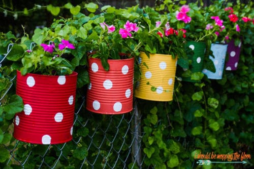 Let's get inspired and creative with summer style decor for your home and garden. Find all sorts of summer decorating ideas for your summer parties, BBQs, and more. Plus, link up at Home Matters with recipes, DIY, crafts, decor. www.DomesticDeadline.com
