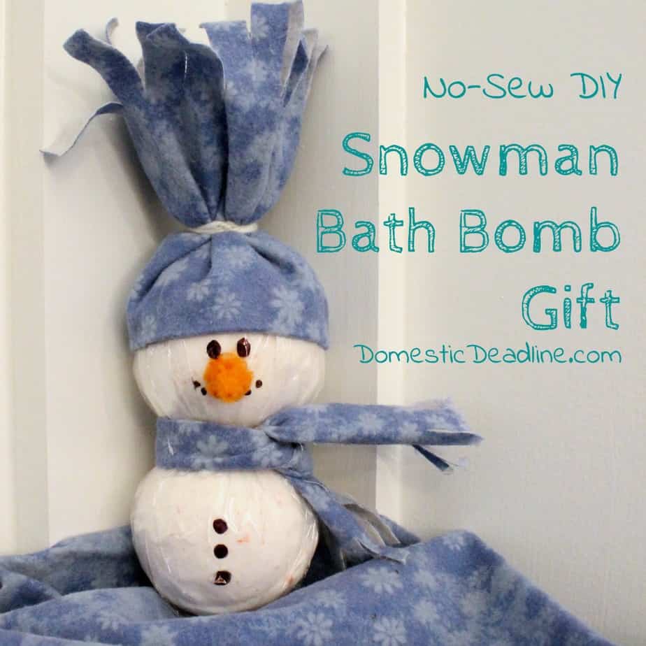 snowman bath bomb